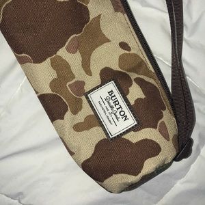 NEW Burton “Beeracuda” Wearable Cooler